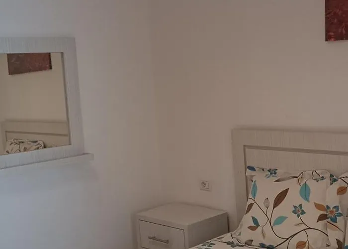 Apartmán Near The Shopping Center Etc