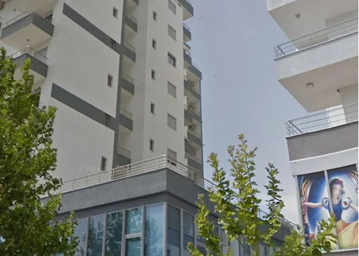 Near The Shopping Center Etc Apartmán Fier